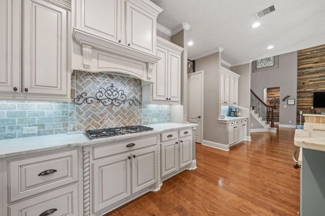 19410 Meadow Lakes Drive, Cypress, TX 77433