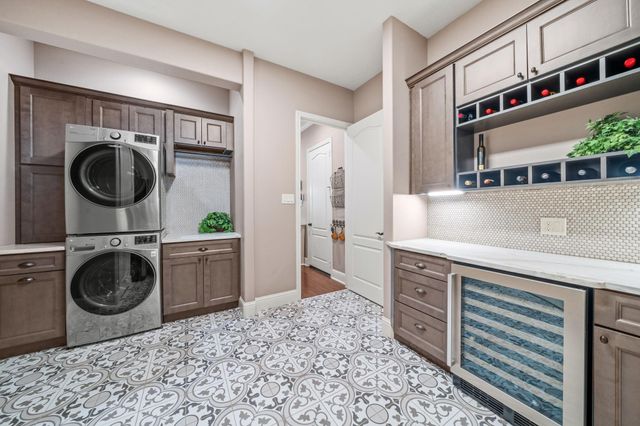 19410 Meadow Lakes Drive, Cypress, TX 77433