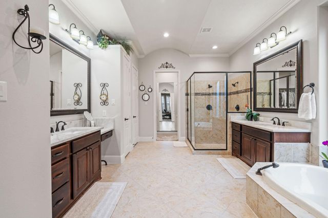 19410 Meadow Lakes Drive, Cypress, TX 77433