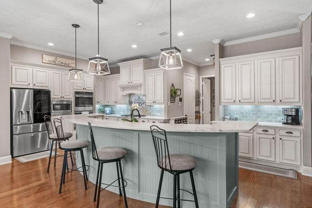 19410 Meadow Lakes Drive, Cypress, TX 77433