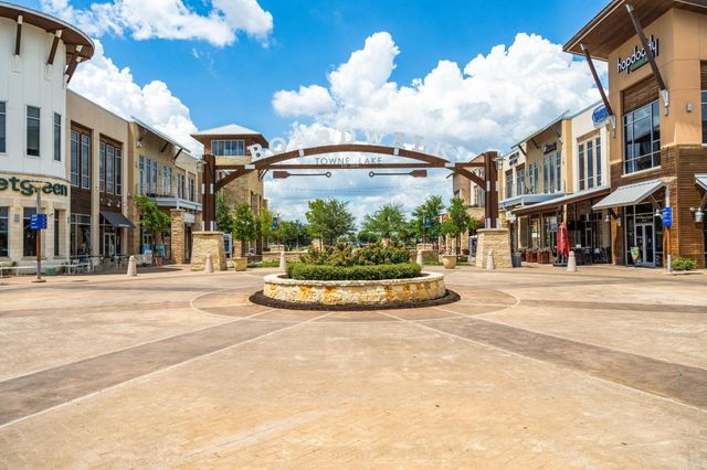 19410 Meadow Lakes Drive, Cypress, TX 77433