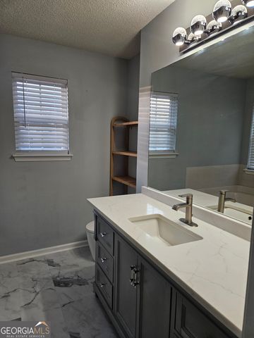 2021 Registry Drive, Hampton, GA 30228