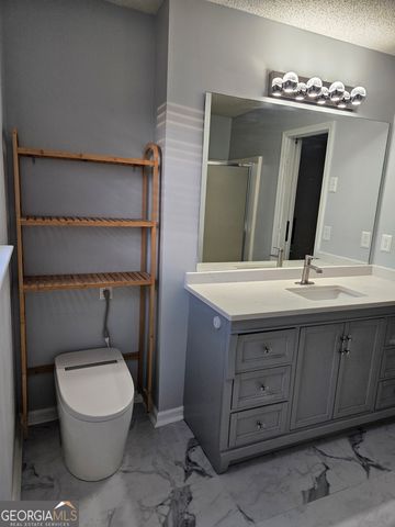 2021 Registry Drive, Hampton, GA 30228