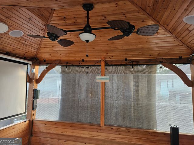 2021 Registry Drive, Hampton, GA 30228