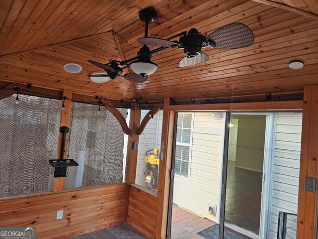 2021 Registry Drive, Hampton, GA 30228