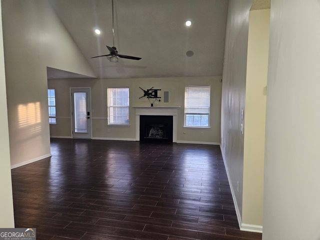 2021 Registry Drive, Hampton, GA 30228