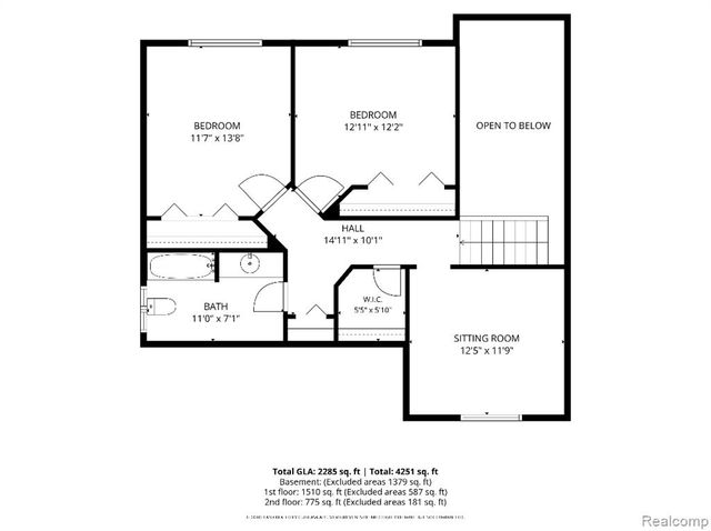 2366 Elkridge Circle, Highland, MI 48356