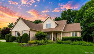 2366 Elkridge Circle, Highland, MI 48356