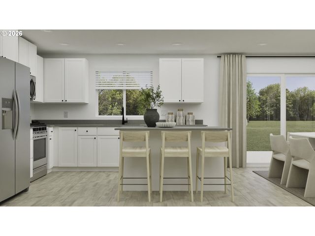 516 Spring Blvd, Woodburn, OR 97071