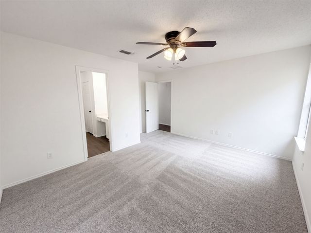 1033 Olivewood Lane, Fort Worth, TX 76140