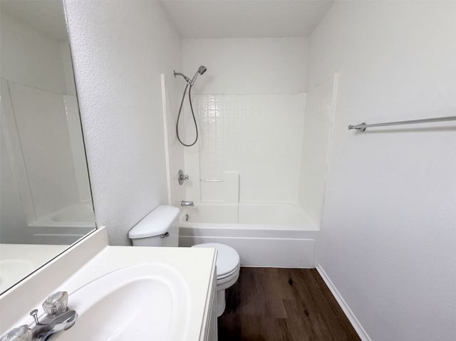 1033 Olivewood Lane, Fort Worth, TX 76140