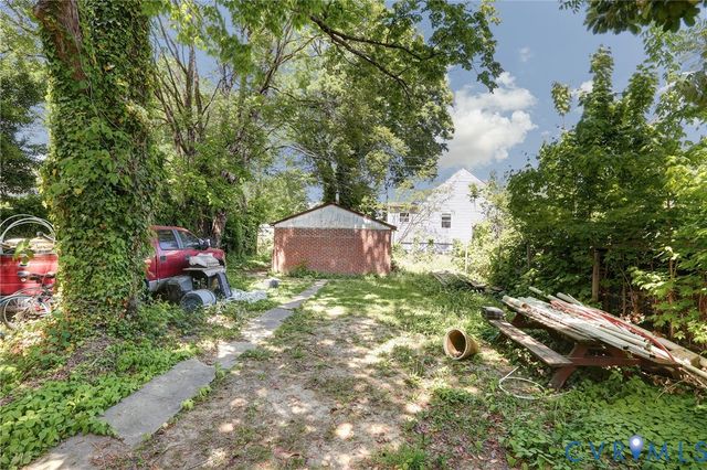 1110 Fourqurean Ln, Richmond, VA 23222