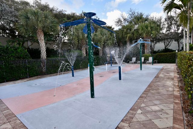 8079 Snowflake Obsidian Trail, Delray Beach, FL 33446