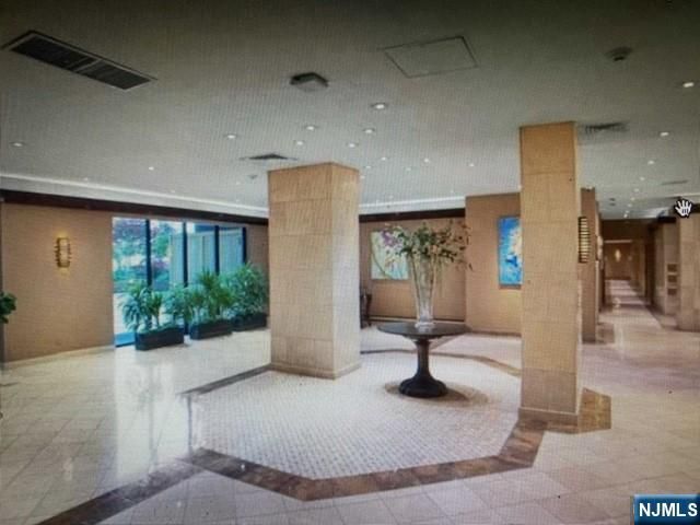 300 Winston Drive 207, Cliffside Park, NJ 07010