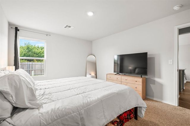 11717 Annette Drive, Yukon, OK 73099