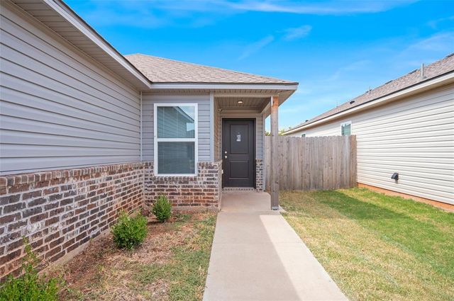 11717 Annette Drive, Yukon, OK 73099