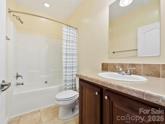 9 Farthings Drive, Arden, NC 28704
