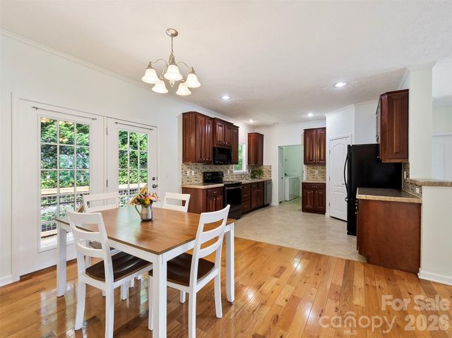 9 Farthings Drive, Arden, NC 28704