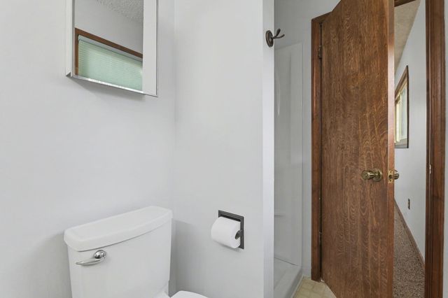 1313 Berry Ave, Newton, KS 67114