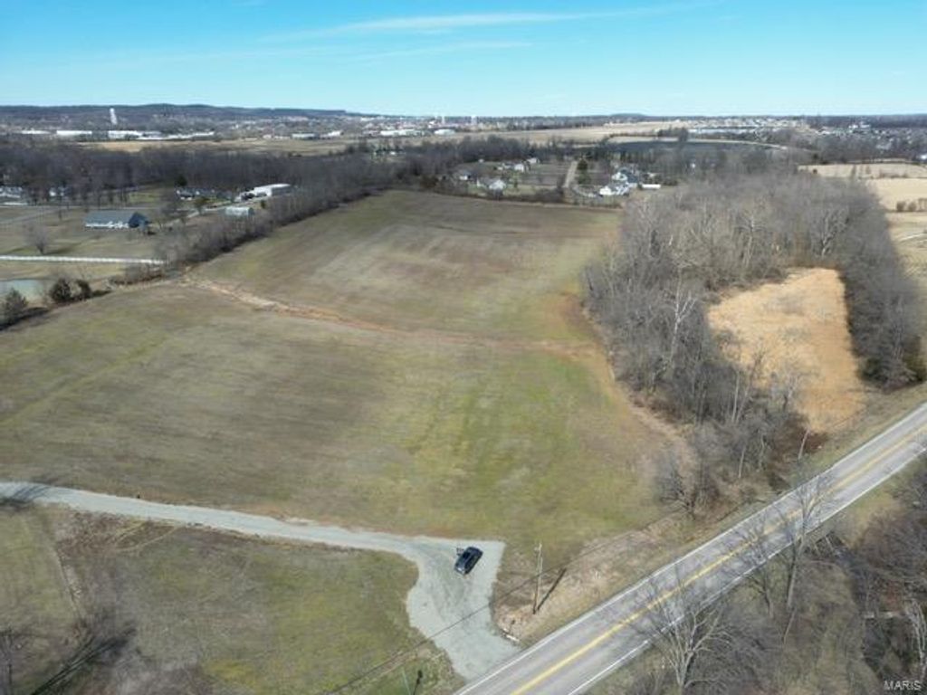 2847 Hwy H, Farmington, MO 63640