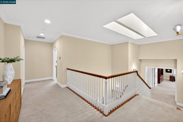 3 Brooktree Dr, Danville, CA 94506