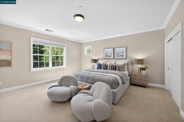 3 Brooktree Dr, Danville, CA 94506