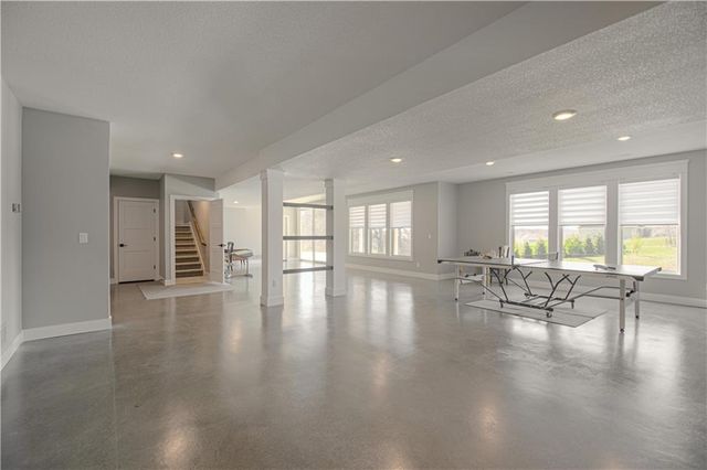 13504 Oakridge Drive, Kearney, MO 64060