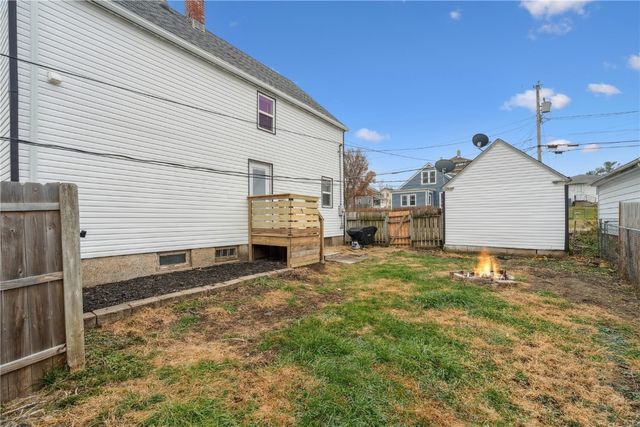 290 Highland Drive NW, Cedar Rapids, IA 52405