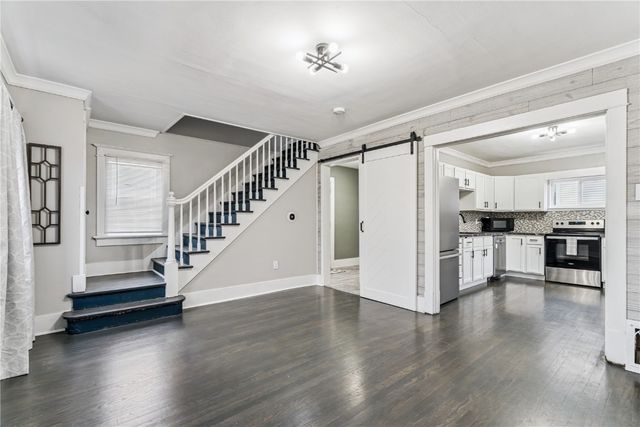 290 Highland Drive NW, Cedar Rapids, IA 52405