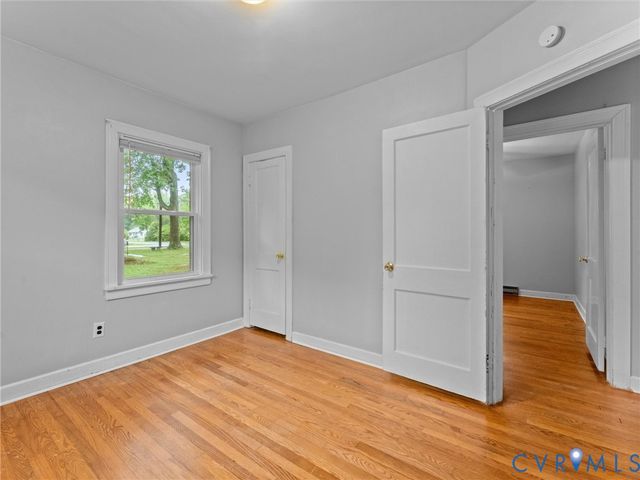 8470 Dell Ray Dr, Mechanicsville, VA 23116