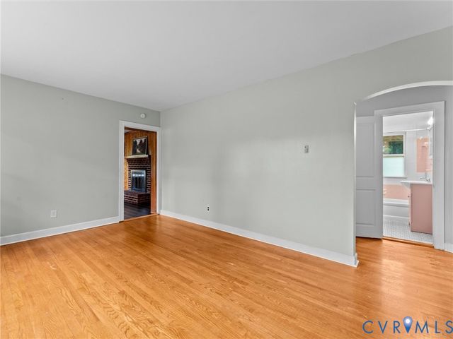 8470 Dell Ray Dr, Mechanicsville, VA 23116