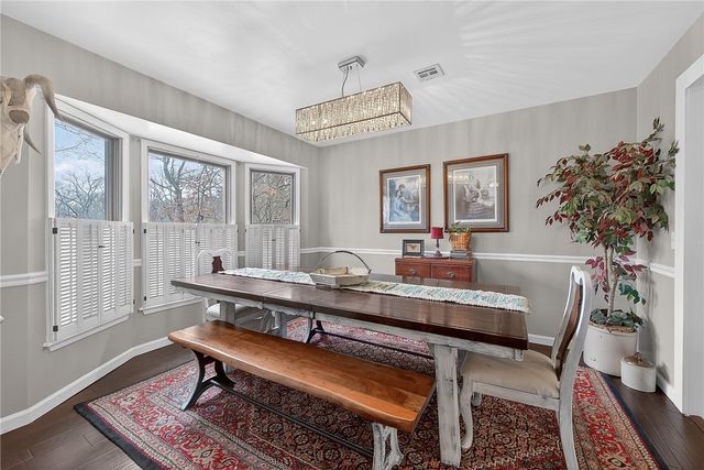 7 Fenchurch Drive, Bella Vista, AR 72715