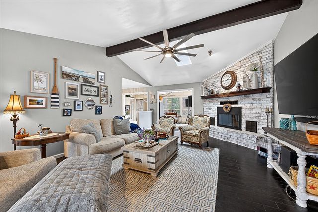 7 Fenchurch Drive, Bella Vista, AR 72715