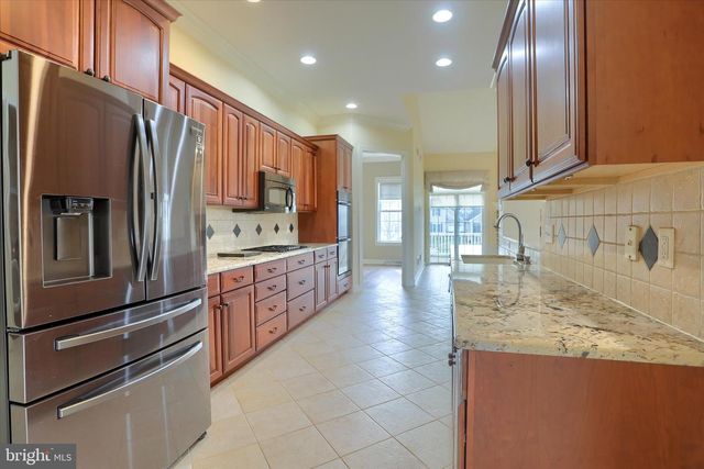 427 CARMELLA DR, Mechanicsburg, PA 17050