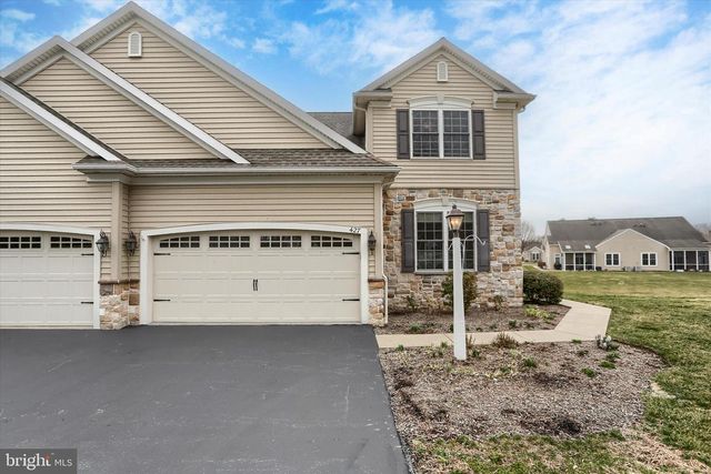 427 CARMELLA DR, Mechanicsburg, PA 17050