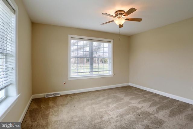 427 CARMELLA DR, Mechanicsburg, PA 17050