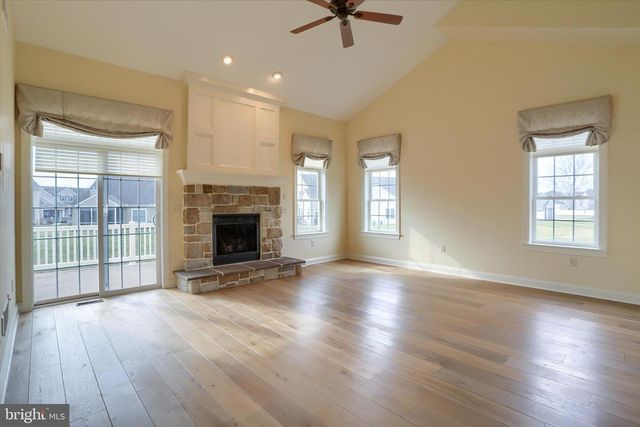 427 CARMELLA DR, Mechanicsburg, PA 17050