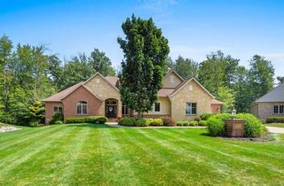 1110 FOLKESTONE DRIVE, Green Bay, WI 54313