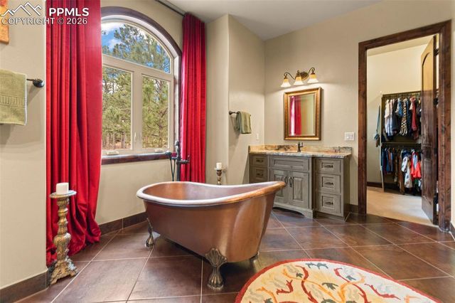 1429 Gore Circle, Larkspur, CO 80118