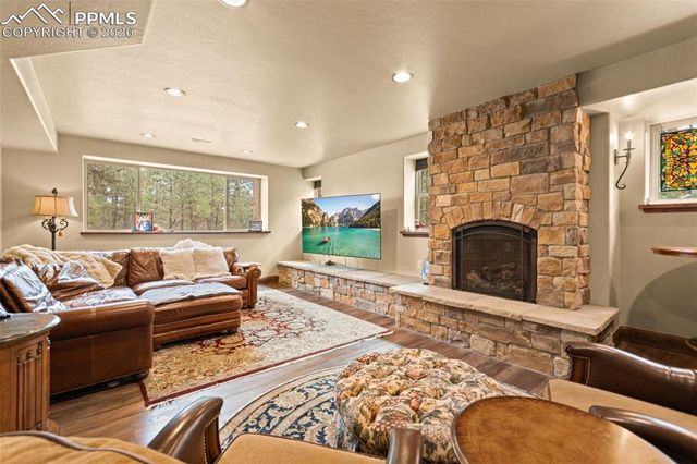 1429 Gore Circle, Larkspur, CO 80118