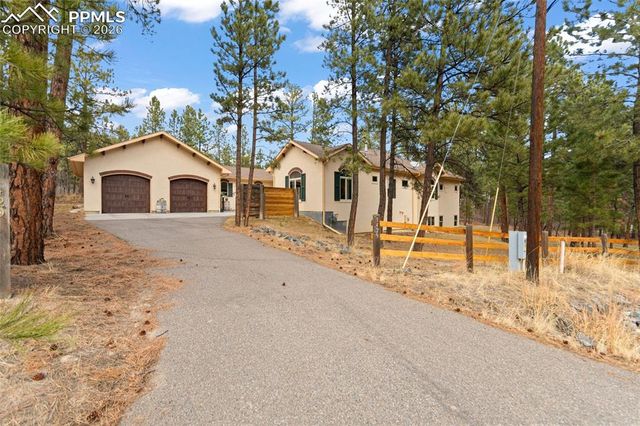 1429 Gore Circle, Larkspur, CO 80118