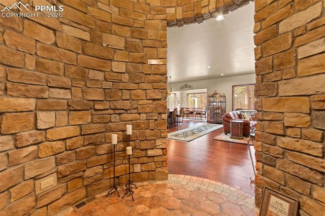 1429 Gore Circle, Larkspur, CO 80118
