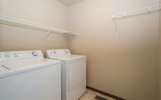 470 Cambria Drive, North Liberty, IA 52317