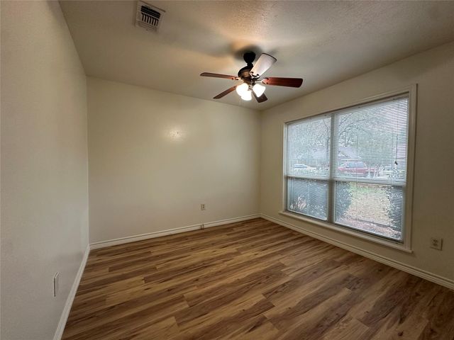 17 Glenview Court, Lufkin, TX 75901