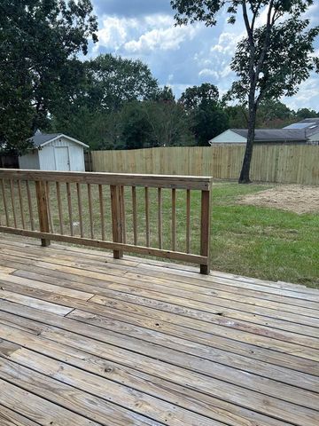 17 Glenview Court, Lufkin, TX 75901