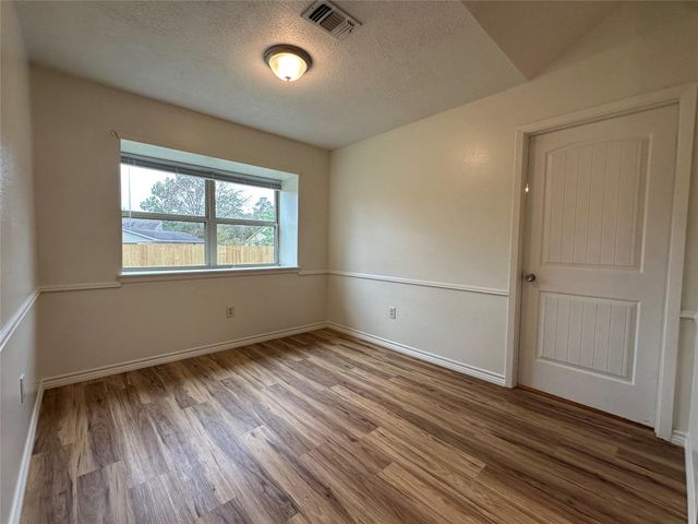 17 Glenview Court, Lufkin, TX 75901