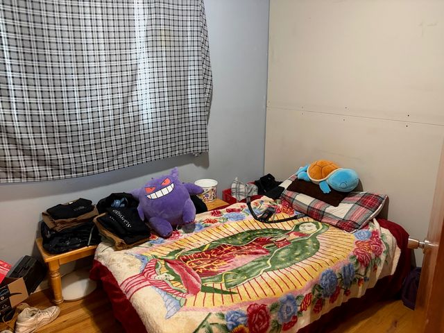 8417 S Scottsdale Avenue, Chicago, IL 60652