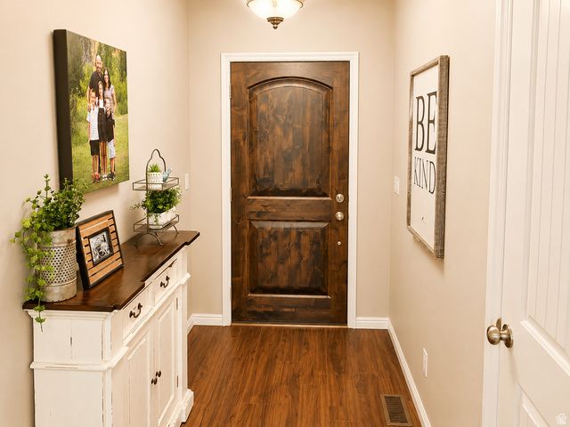 423 W CORNFIELD CIR, Kaysville, UT 84037