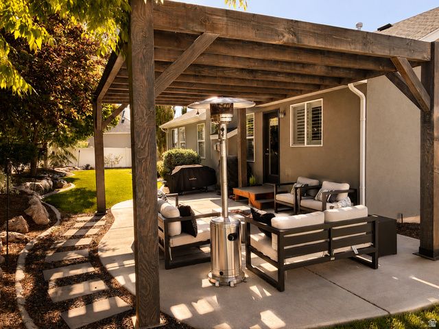 423 W CORNFIELD CIR, Kaysville, UT 84037