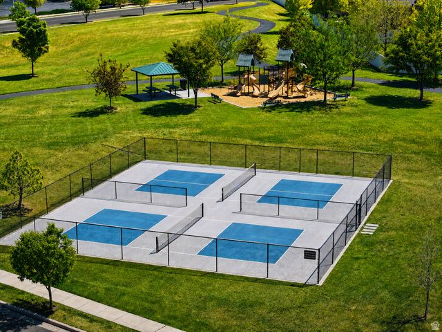 423 W CORNFIELD CIR, Kaysville, UT 84037